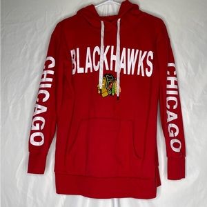 Chicago Blackhawks Red Graphic Print on Chest and Arms Hoodie Sweatshirt Top M